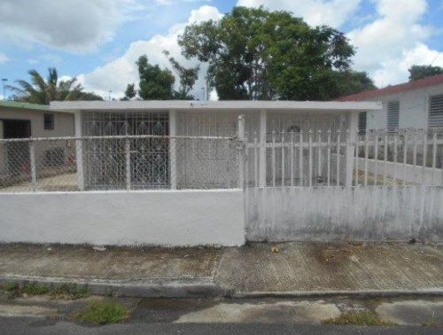 54 (58) Calle Malave San Cristobal, Cayey, PR 00736