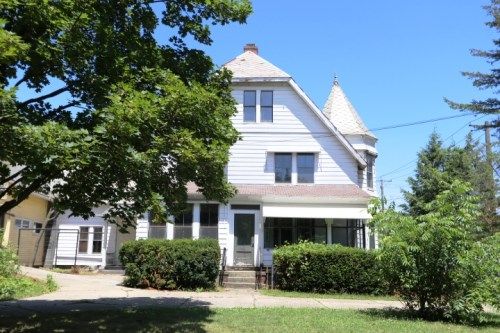 140 Oak St, Indian Orchard, MA 01151