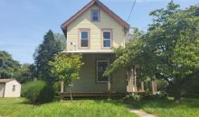 37 Maple St Lebanon, PA 17046