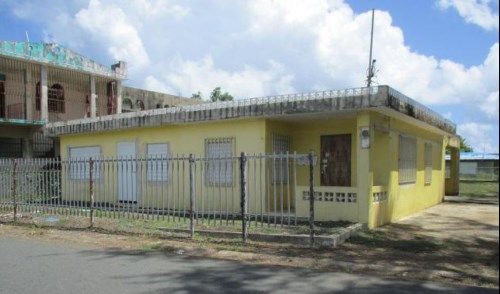 215 Avenida Guarico, Vega Baja, PR 00693