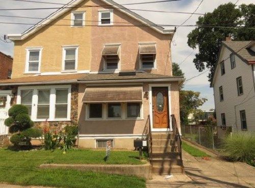 313 Harrison Ave, Clifton Heights, PA 19018