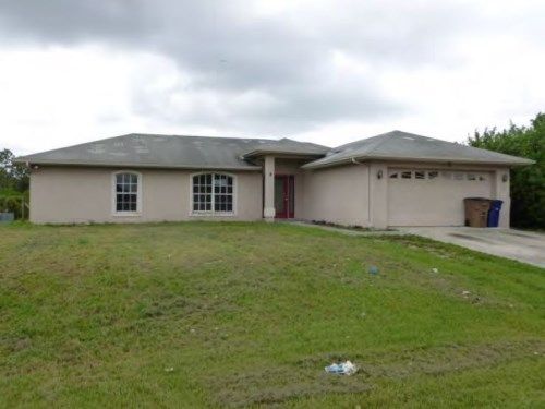 827 Alvin Ave, Lehigh Acres, FL 33971