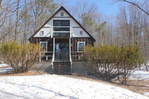 279 Governor Wentworth Hwy, Moultonborough, NH 03254