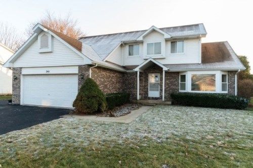 241 Fox Chase Dr N, Oswego, IL 60543