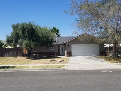 1318 Stinson Drive, Lemoore, CA 93245