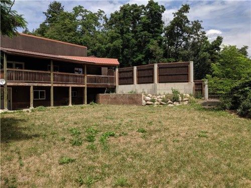 21695 S Main St, Medimont, ID 83842