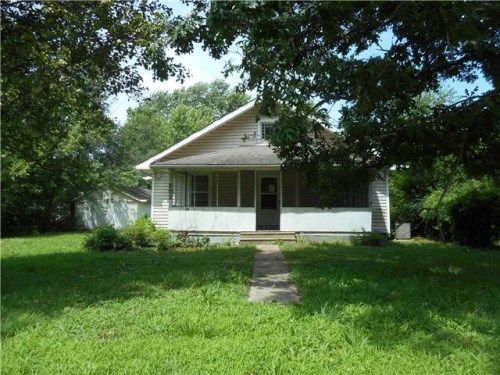 303 S Boyle St, Scranton, KS 66537