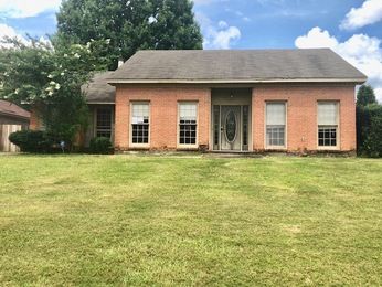 2713 Fair Oaks Dr, Montgomery, AL 36117