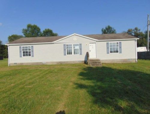 380 Bent Creek Dr, Smiths Grove, KY 42171