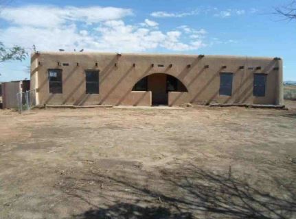 399 Meadow Lake Rd, Los Lunas, NM 87031