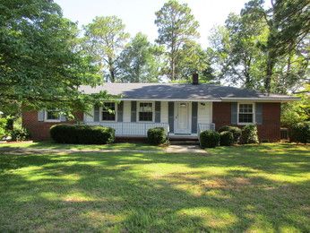 1723 Stratford Road, Fayetteville, NC 28304