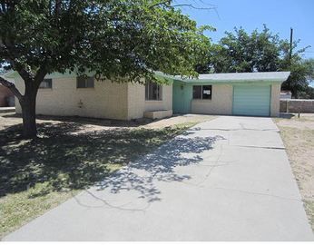 2613 Tahiti Dr, El Paso, TX 79925