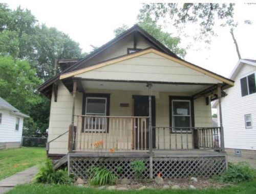 1837 S Rundle Ave, Lansing, MI 48910