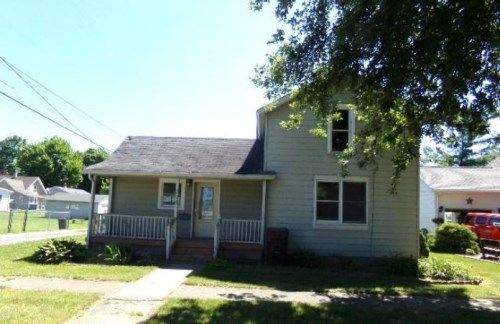 208 South Baxter St, Auburn, IN 46706