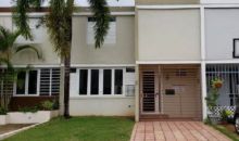 B2 C/12 Urb Villas Bayamon, PR 00959