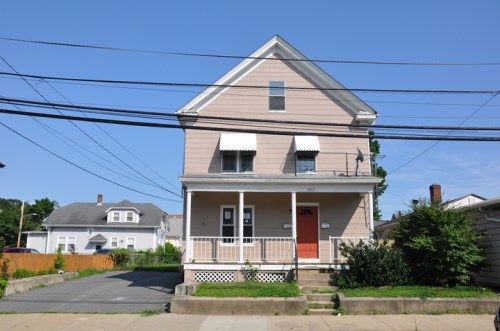 543 Power Rd, Pawtucket, RI 02860