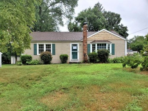 7 Robert Road, Vernon Rockville, CT 06066