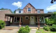 1637 Earlington Rd Havertown, PA 19083