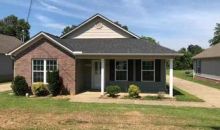 201-b Phillips St Jackson, TN 38301