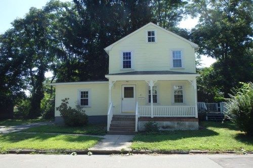 87 North Cliff St, Norwich, CT 06360