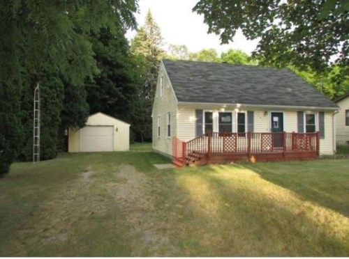 6241 Yunker St, Lansing, MI 48911