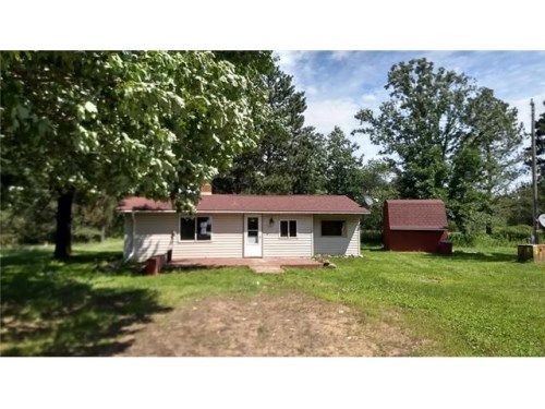 39617 Degerstrom Rd, Askov, MN 55704