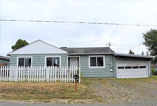 314 Merchant St, Coos Bay, OR 97420