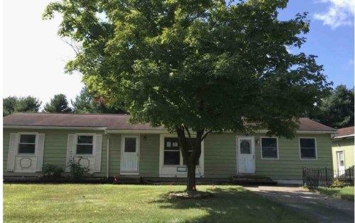 916 Chella St, Sturgis, MI 49091