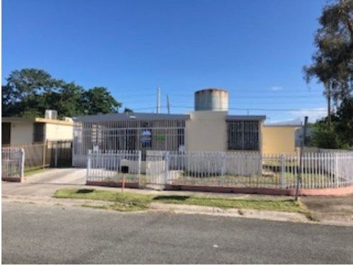 251 San Vicente, Vega Baja, PR 00693