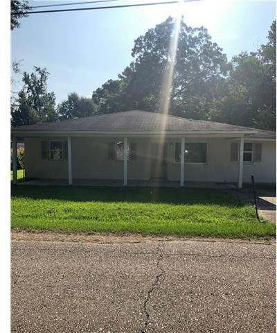 30230 Stump St, Walker, LA 70785