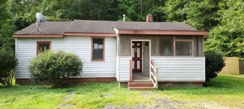 4241 Pughsville Rd, Suffolk, VA 23435