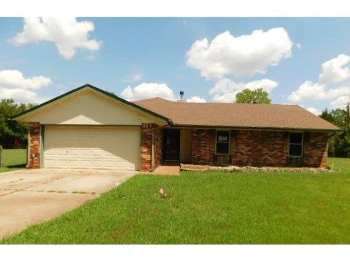 16741 Park Ln, Choctaw, OK 73020