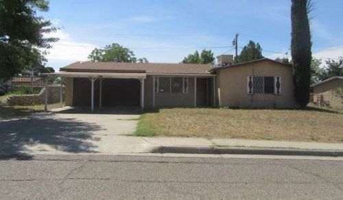 1958 Redwood St, Las Cruces, NM 88001