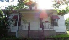 614 Bertley St Moberly, MO 65270