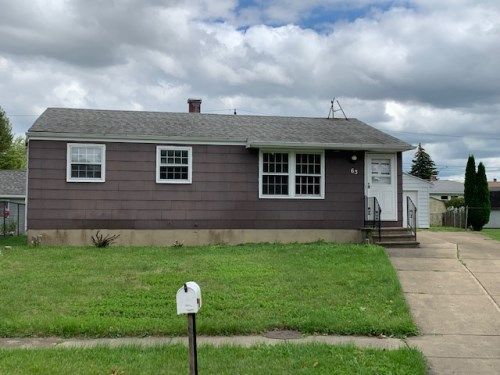 63 Lucerne Ct, Buffalo, NY 14227