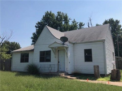 201 Broadway, Drummond, OK 73735