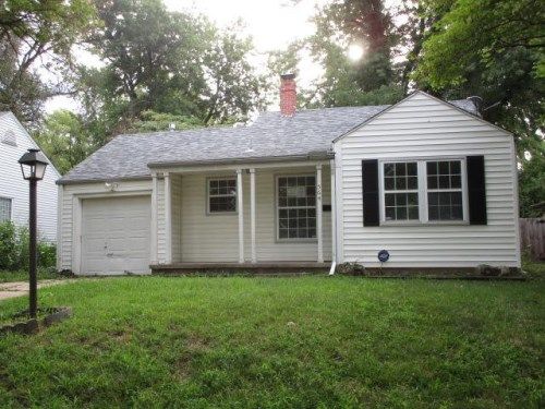 564 S Yale St, Wichita, KS 67218