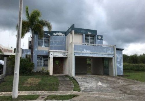 O-8 Vistas Del Bosq, Bayamon, PR 00956