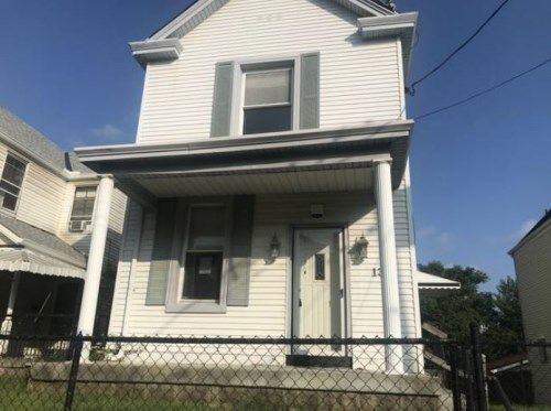 131 8th Ave, Dayton, KY 41074