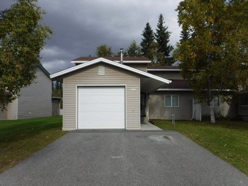 1306 Hampstead Ave, Fairbanks, AK 99701