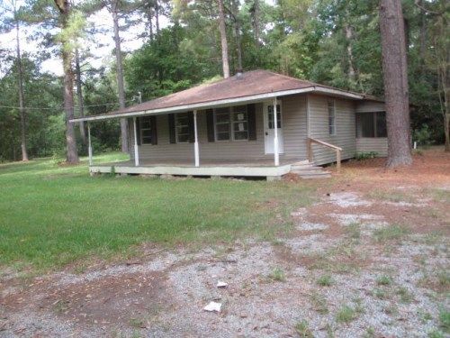 60 H Strange Rd, Lecompte, LA 71346