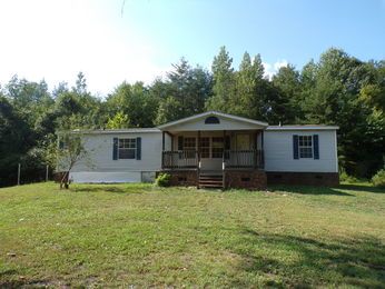 1335 Foxfire Rd, Asheboro, NC 27205