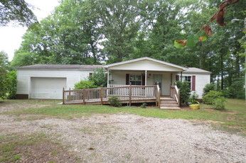 737 C E Stewart Rd, Clover, SC 29710