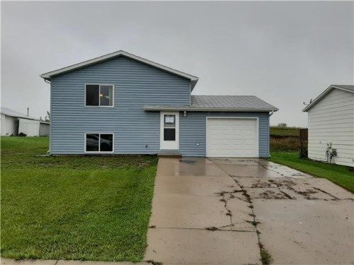 105 Soo St, Burlington, ND 58722