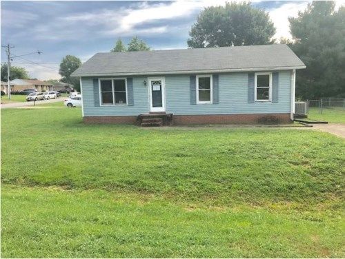 3481 Hermitage Dr, Hopkinsville, KY 42240