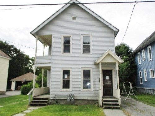 11 6th St, Gloversville, NY 12078