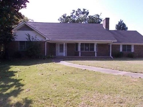 1200 Northwood Dr, Commerce, TX 75428