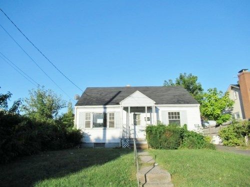 18 Dudley St, New Britain, CT 06053