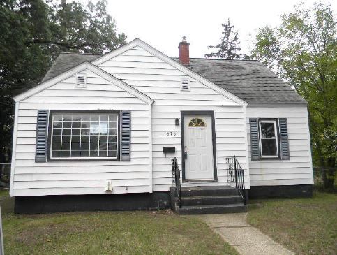 673 Hill Ave, Muskegon, MI 49442