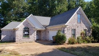 174 Fawn Dr N, Hernando, MS 38632